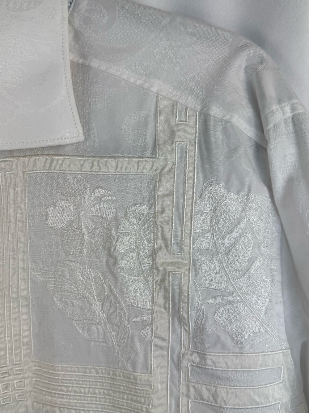 Robert Graham Men’s M White Embroidered Jacquard Long Sleeve Shirt - Picture 3 of 13